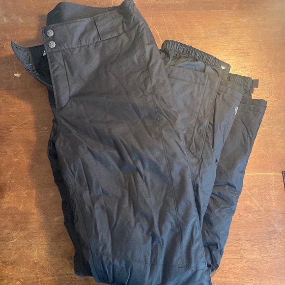 Columbia Women’s insulated snow pants SIZE L - Picture 1 of 4